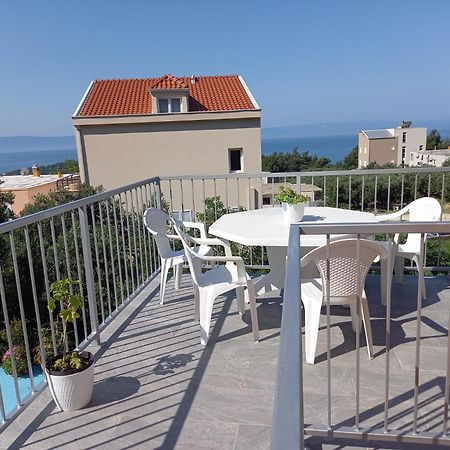 Apartment Zrno Makarska Exterior foto